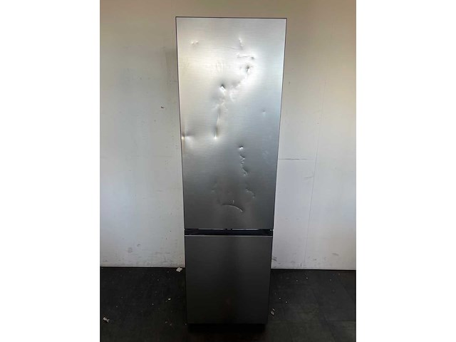 Samsung rb38c7b6as9/ef koel-vriescombinatie - afbeelding 1 van  5