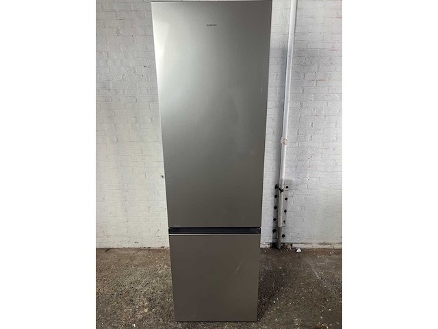 Samsung rl38c602dsa koelkast met vriesvak - afbeelding 1 van  8