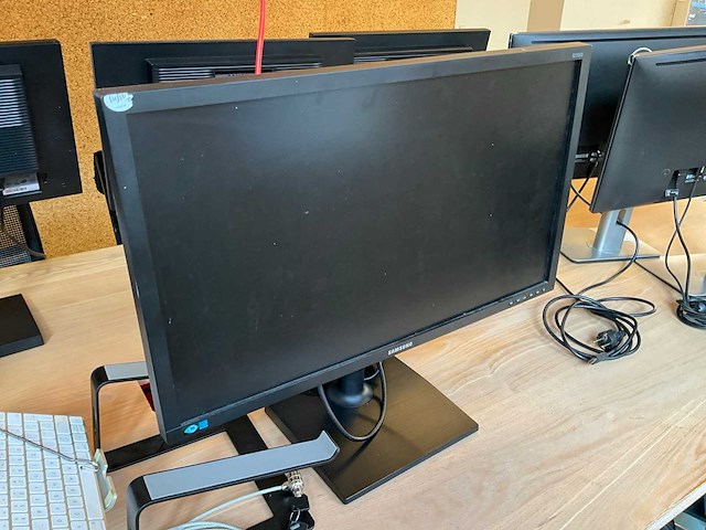 Samsung s22e650d monitor (7x) - afbeelding 2 van  3