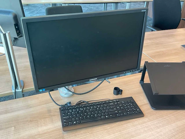 Samsung s24c450 24” monitor - afbeelding 1 van  1