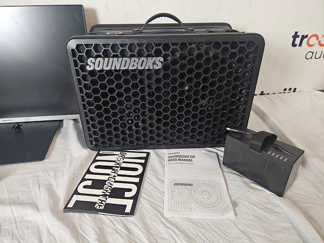 Samsung s27r652fdu - 27'', soundboks go mobiele speaker bluetooth met accu - afbeelding 3 van  3