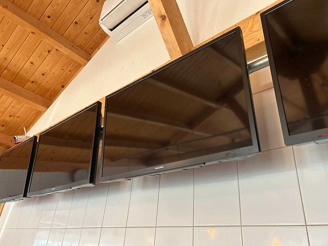 Samsung, salora - televisie / beeldscherm (7x) - afbeelding 5 van  7