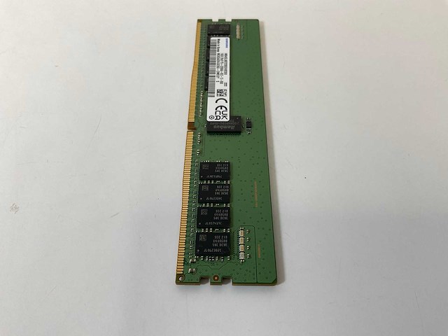 Samsung / sk hynix (m393a2k43eb3/ hma42gr7afr4n), 16gb 2rx8 pc4 - 3200aa memory rams (36x) - afbeelding 2 van  11