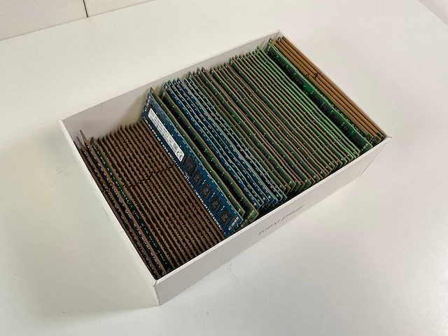 Samsung / skhynix - mix model 8 gb rams - check description (96x) - afbeelding 2 van  5
