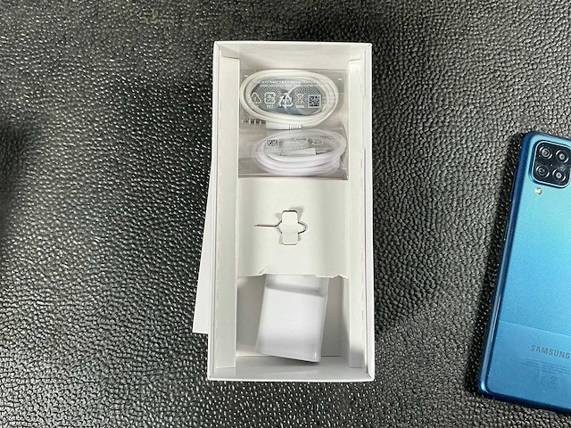 Samsung sm-a127f/ds galaxy a12 mobiele telefoon - afbeelding 4 van  5