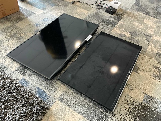 Samsung televisie (2x) - afbeelding 2 van  8