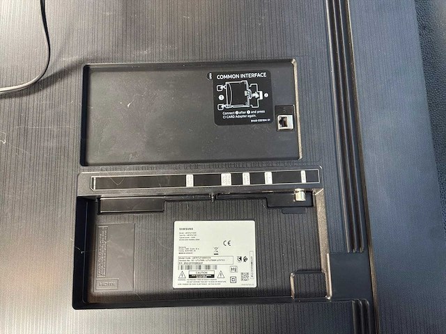 Samsung televisie 70 inch - afbeelding 5 van  5