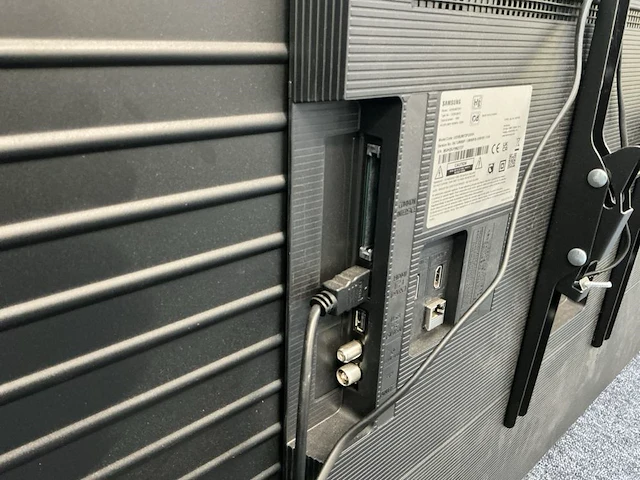 Samsung televisie - afbeelding 4 van  5