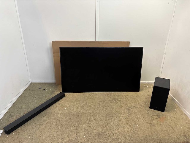 Samsung the frame qe55ls03d tv | samsung hw-b530xn soundbar - afbeelding 1 van  5