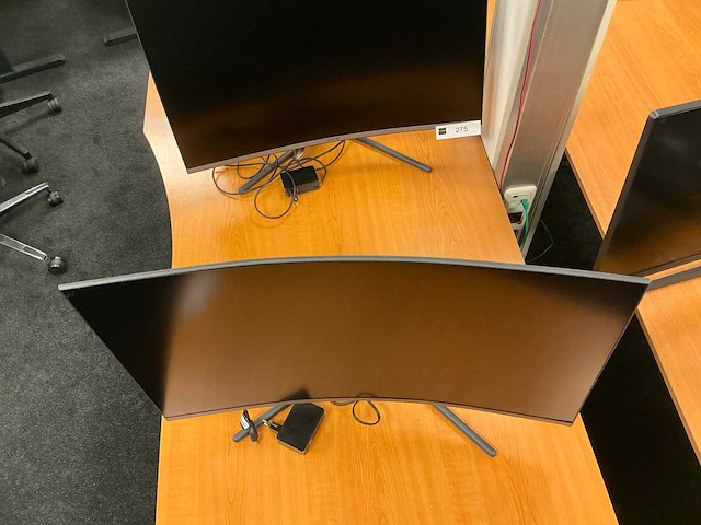 Samsung u32r590cwr curved monitor 32” - afbeelding 2 van  5