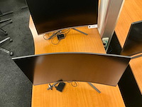 Samsung u32r590cwr curved monitor 32” - afbeelding 2 van  5