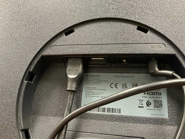 Samsung u32r590cwr curved monitor 32” - afbeelding 5 van  5