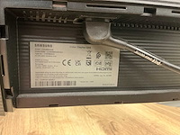 Samsung u32r590cwr curved monitor 32” - afbeelding 4 van  4