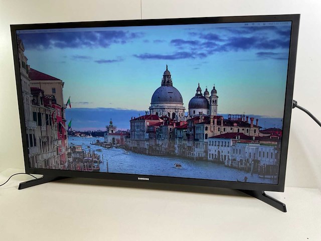 Samsung (ue32n5300aw) 32”, 1920x1080 (fhd) ips monitor - afbeelding 3 van  6