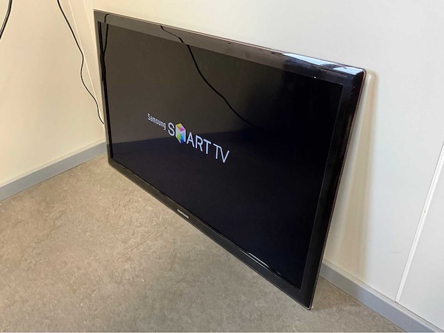Samsung ue40d5700 televisie met standaard - afbeelding 2 van  5