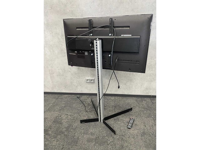 Samsung ue40f6320 - 40" full hd tv op laag statief - afbeelding 4 van  13