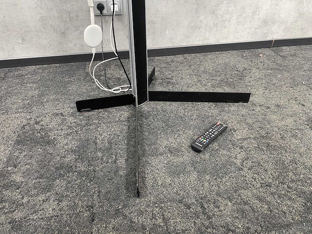 Samsung ue40f6320 - 40" full hd tv op laag statief - afbeelding 11 van  13