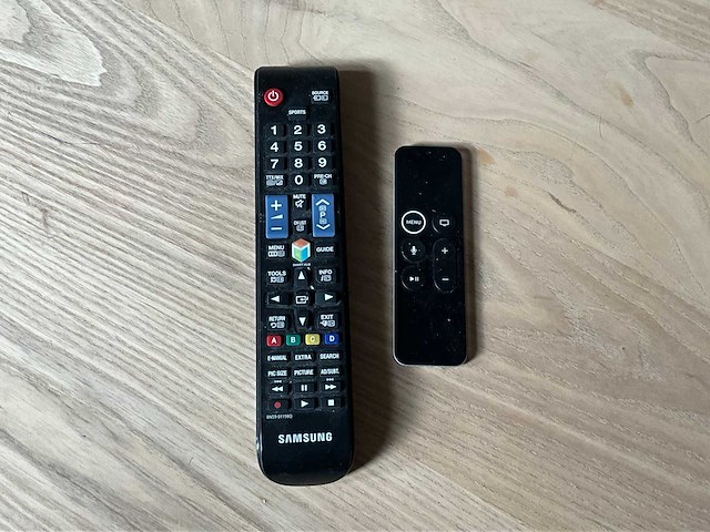 Samsung ue55mu6100w televisie - afbeelding 4 van  4