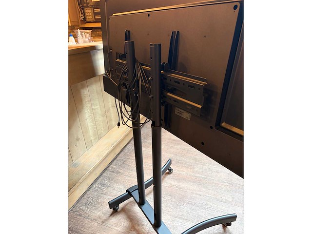 Samsung ue65au7040k smart televisie met verrijdbaar onderstel - afbeelding 7 van  8