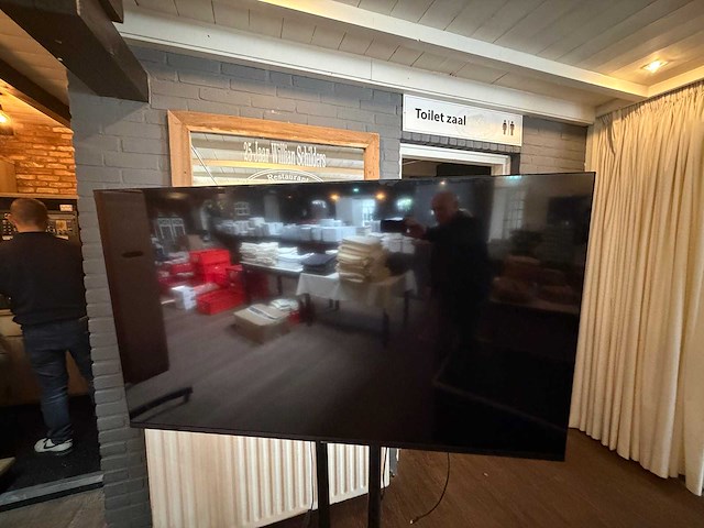 Samsung ue65au7040k smart televisie met verrijdbaar onderstel - afbeelding 3 van  8