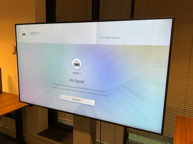 Samsung ue65ru7100w 65" televisie - afbeelding 3 van  9
