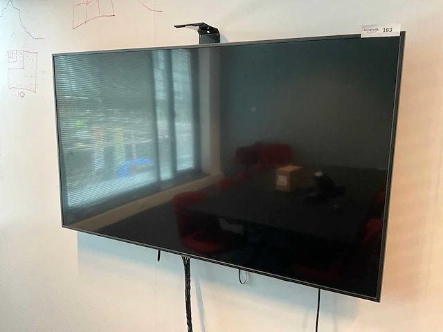 Samsung ue65ru7100wxxn 65" televisie - afbeelding 1 van  3