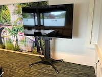 Samsung ue75tu7020w televisie op standaard - afbeelding 4 van  11