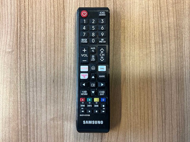 Samsung ue75tu7020w televisie op standaard - afbeelding 10 van  11