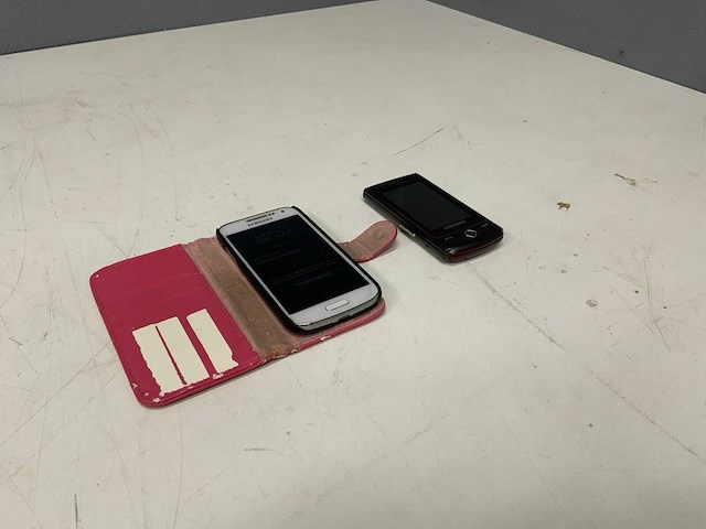 Samsung ultra touch s8300 / galaxy s4 mini mobiele telefoons (2x) - afbeelding 6 van  12