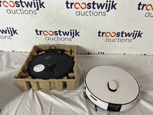 Samsung vr7md97a14g robotstofzuiger + eufy clean robovac l35 hybrid - robotstofzuiger - afbeelding 1 van  1