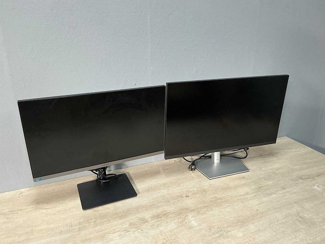 Samsung/dell - s24r650fdu/p2723qe - monitor (2x) - afbeelding 10 van  16