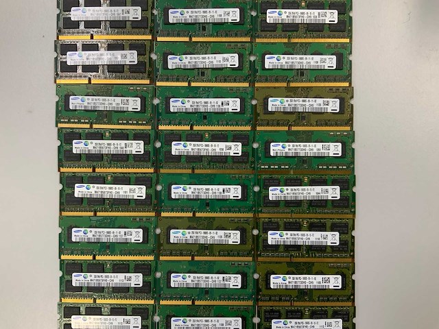 Samsung/sk hynix 246gb(123x 2gb 2rx8 & 1rx8) pc3-10600s-09-10 so-dimm sticks - afbeelding 3 van  8