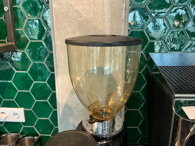 San remo - sr50a - koffiemolen - afbeelding 3 van  5