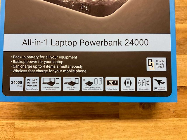 Sandberg laptop powerbank 24000 - afbeelding 2 van  3