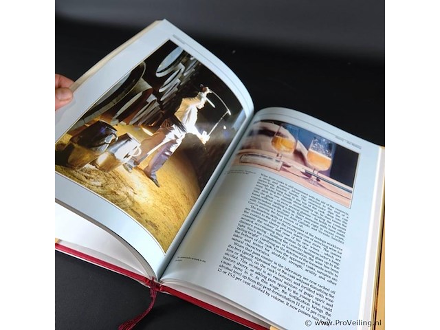 Sandeman two hundred years of port and sherry - afbeelding 4 van  5