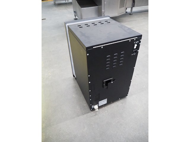 Sandenvendo europe s.p.a. - afbeelding 3 van  8