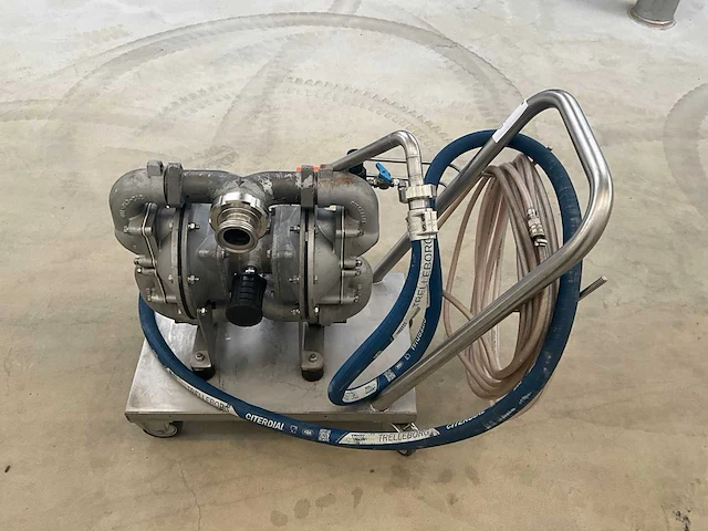 Sandpiper sa2-a di-5-s pneumatische dubbelmembraanpomp - afbeelding 4 van  7