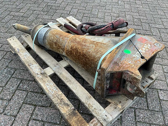 Sandvik br555 hydraulische breekhamer - afbeelding 3 van  5