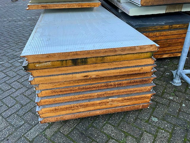 Sandwichpanelen (17x) - afbeelding 6 van  6