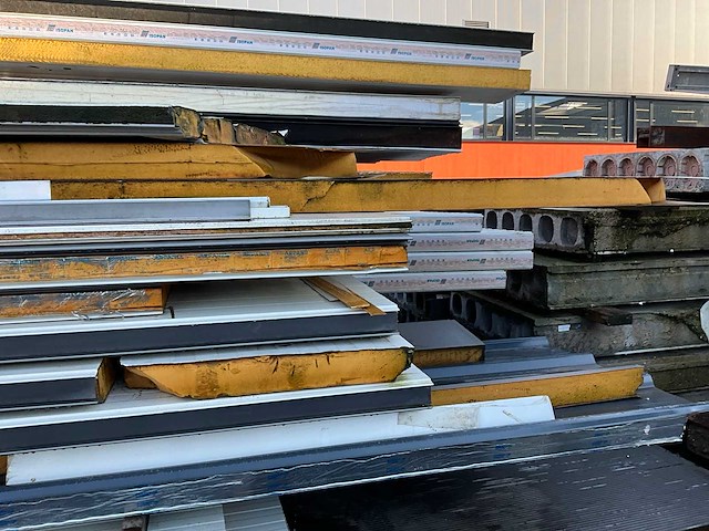 Sandwichpanelen (28x) - afbeelding 3 van  6