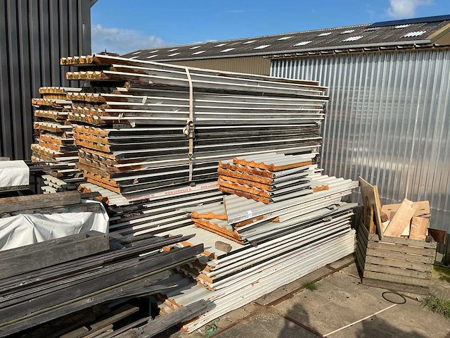 Sandwichpanelen 5 meter lang en 90 cm breed - afbeelding 3 van  6