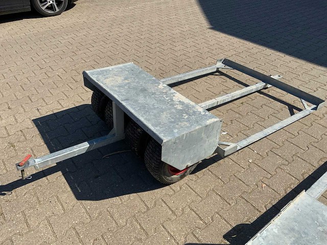 Sanfru kuubkist trolley met dubbel trekoog - afbeelding 1 van  7