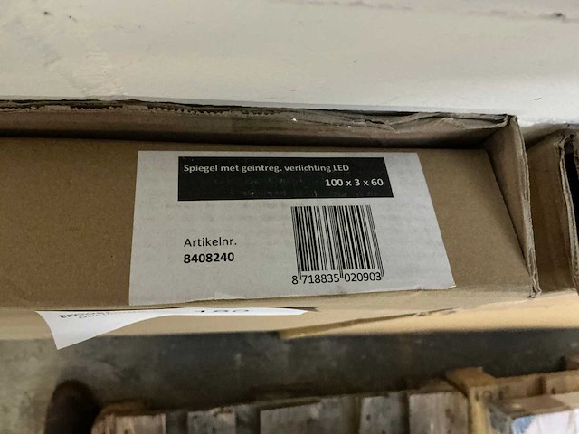 Sanibell geïntregeerd led spiegel 100x3x60cm - afbeelding 4 van  4