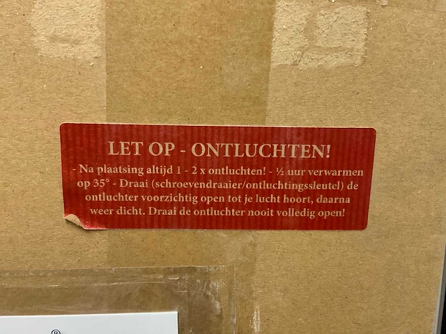 Sanicare - designradiator 113 x 60 cm - afbeelding 7 van  7