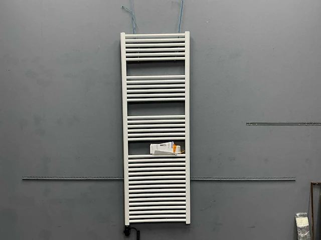 Sanicare - designradiator 175 cm - afbeelding 3 van  10