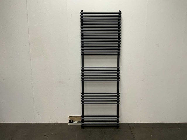 Sanicare - designradiator 60 x 180 cm - afbeelding 1 van  6