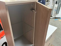 Sanijura design badmeubel met kolomkast spiegelkast en verlichting - afbeelding 4 van  8