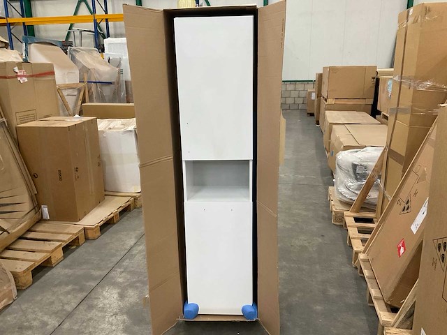 Sanijura elemento kolomkast met linnenmand - afbeelding 1 van  6