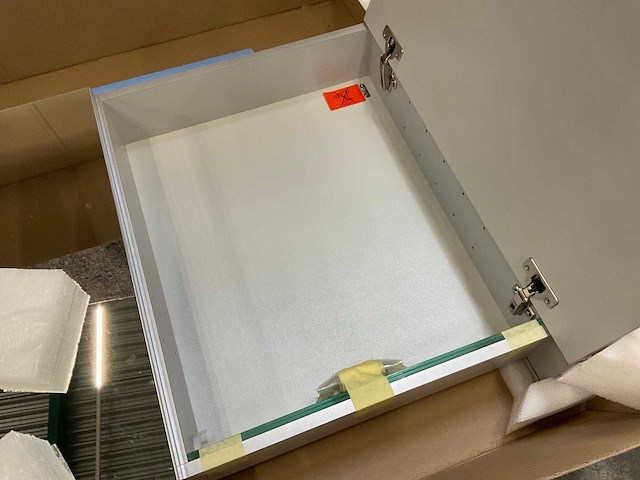 Sanijura shiny box 100cm 2-deurs spiegelkast - afbeelding 3 van  5