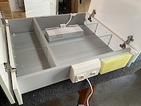 Sanijura spiegelkast 90x65cm met verlichting - afbeelding 6 van  6